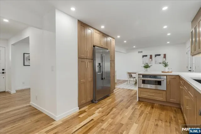 $999,999 | 91 Hillcrest Road, Warren, NJ 07059