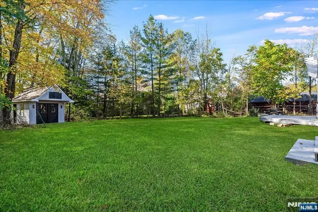 $999,999 | 91 Hillcrest Road, Warren, NJ 07059