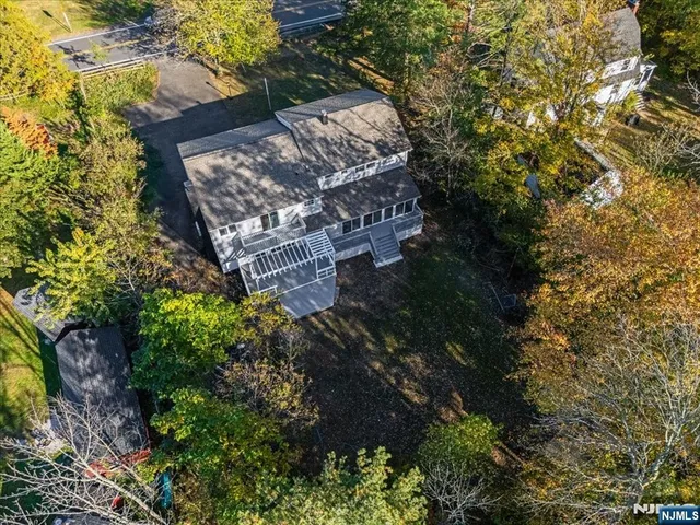 $999,999 | 91 Hillcrest Road, Warren, NJ 07059