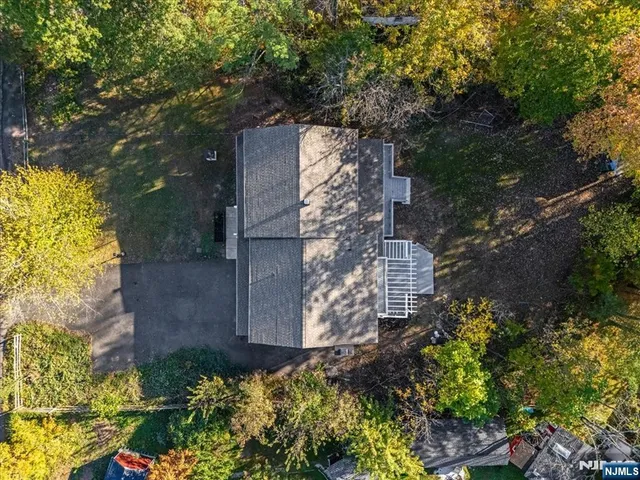 $999,999 | 91 Hillcrest Road, Warren, NJ 07059