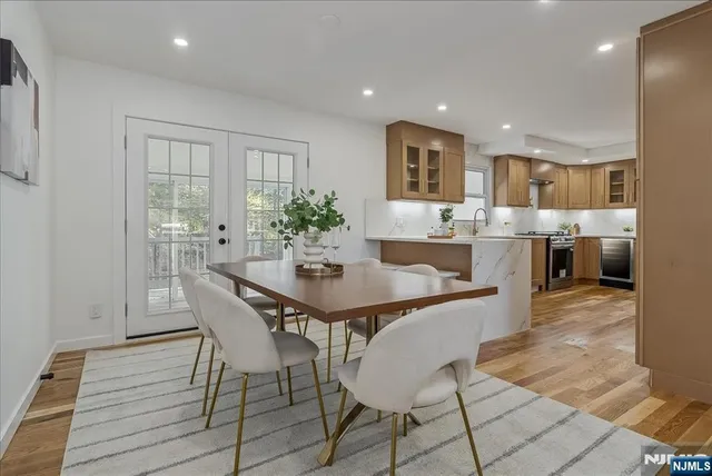 $999,999 | 91 Hillcrest Road, Warren, NJ 07059