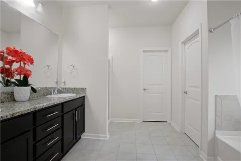 $400,000 | 504 Lakeshore Village Lane, Slidell, LA 70461