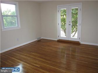 7 South Dillwyn Road Newark, DE 19711 - Photo 8 of 12 Bedroom - Main