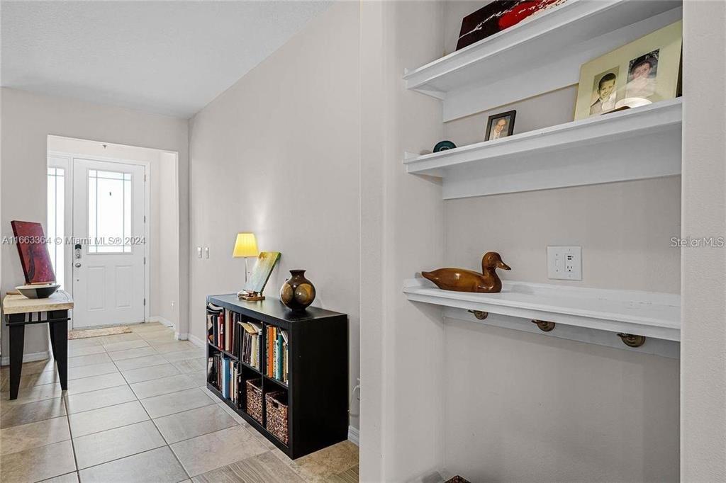 11819 Vermillion Avenue Windermere, FL 34786 - Photo 8 of 25