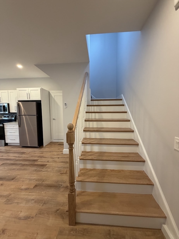 51 Whittier Road, Unit 2 Wakefield, MA 01880 - Photo 6 of 9