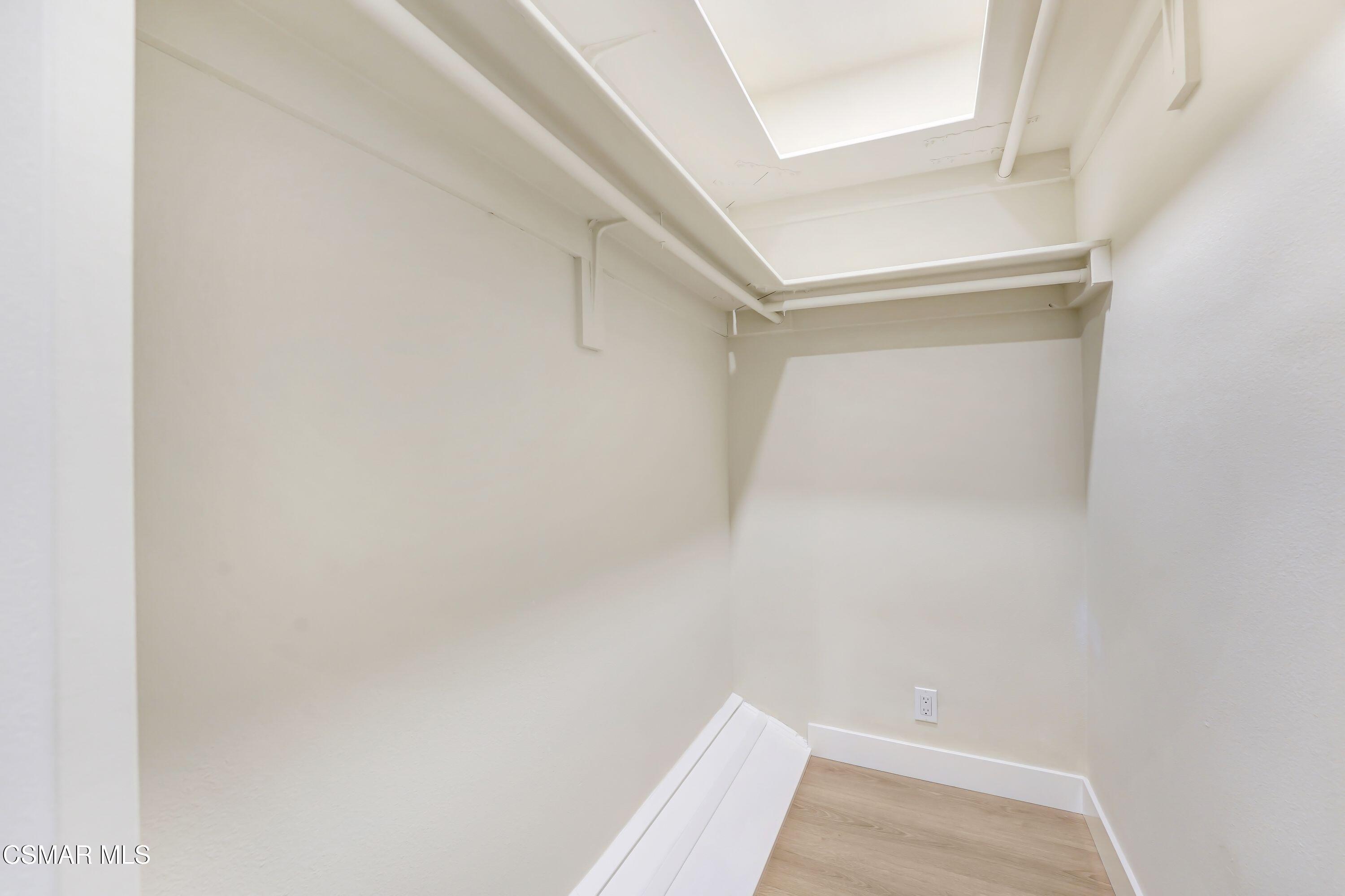 10137 Lanark Street Sun Valley, CA 91352 - Photo 11 of 33 DSC03611