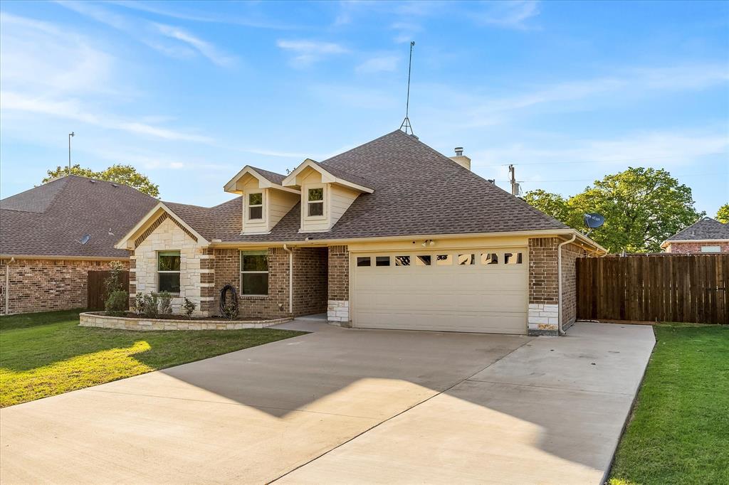 2808 Rodeo Drive Quinlan, TX 75474 - Photo 1 of 39