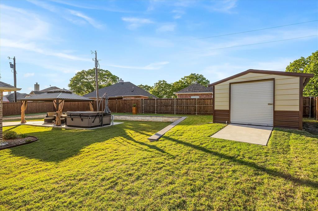 2808 Rodeo Drive Quinlan, TX 75474 - Photo 12 of 39