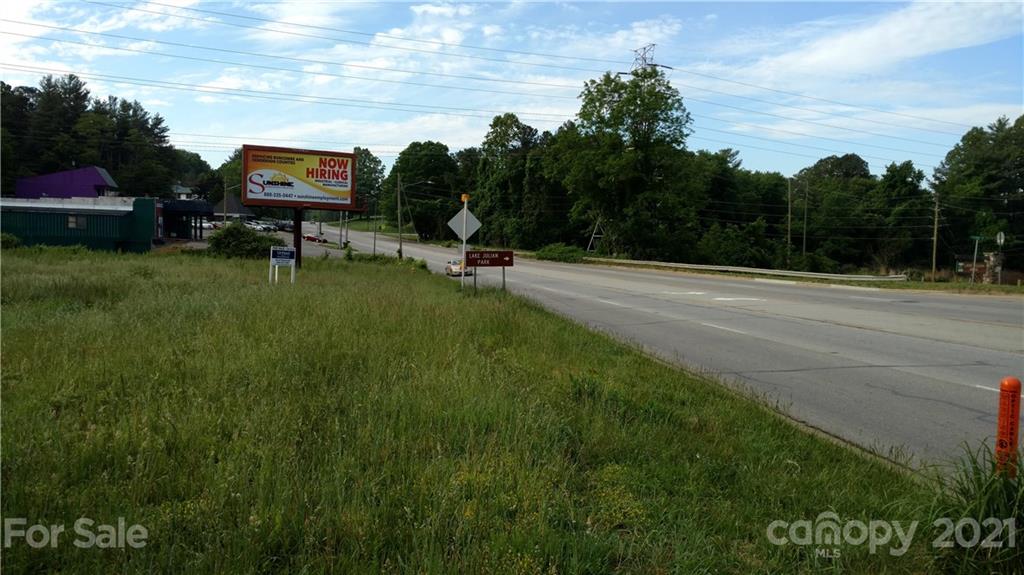 99999 Hendersonville Road Arden, NC 28704 - Photo 6 of 15 a view of a backyard with sitting area
