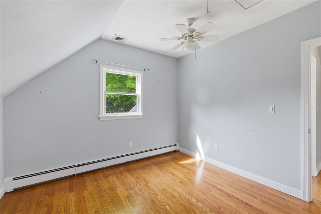 16 Elm Street Reading, MA 01867 - Photo 27 of 42