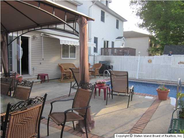 25 Rye Avenue Staten Island, NY 10312 - Photo 11 of 13 Additional Photo