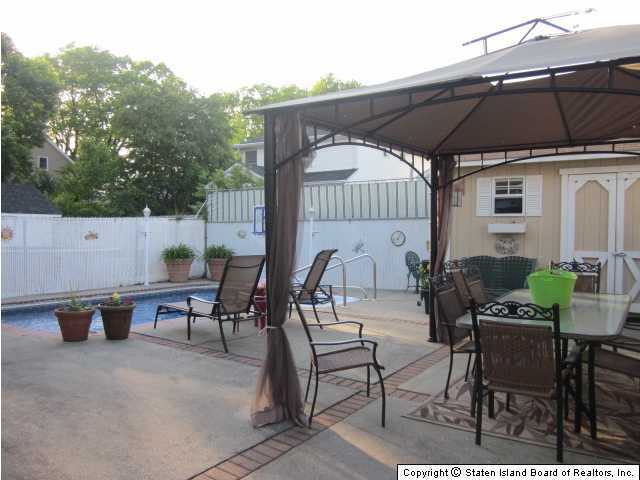 25 Rye Avenue Staten Island, NY 10312 - Photo 10 of 13 Additional Photo