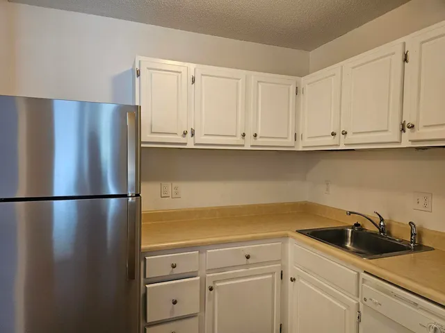 $150,000 | 1204 The Terraces, Unit 1204, Shelburne, VT 05482