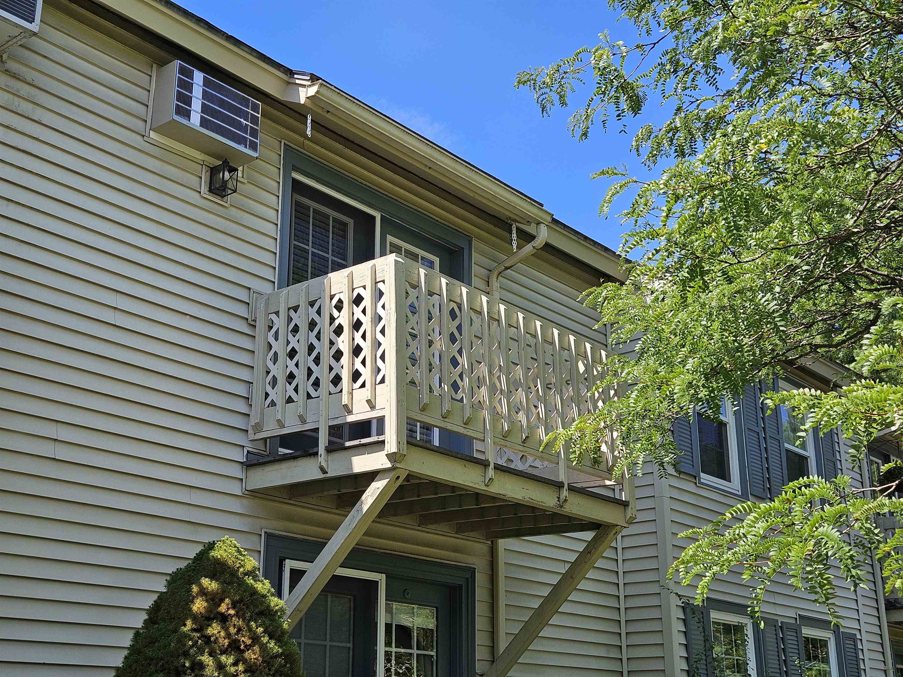 1204 The Terraces, Unit 1204 Shelburne, VT 05482 - Photo 4 of 36