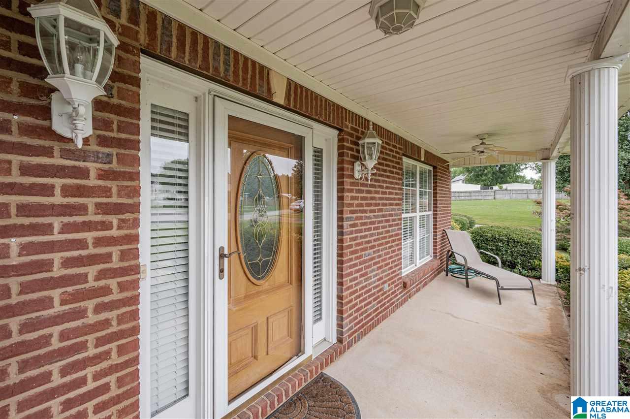 136 Stone Road Pelham, AL 35124 - Photo 3 of 45