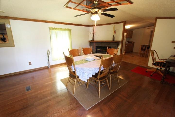 302 Morgan Road Trenton, GA 30752 - Photo 10 of 24 IMG_4559