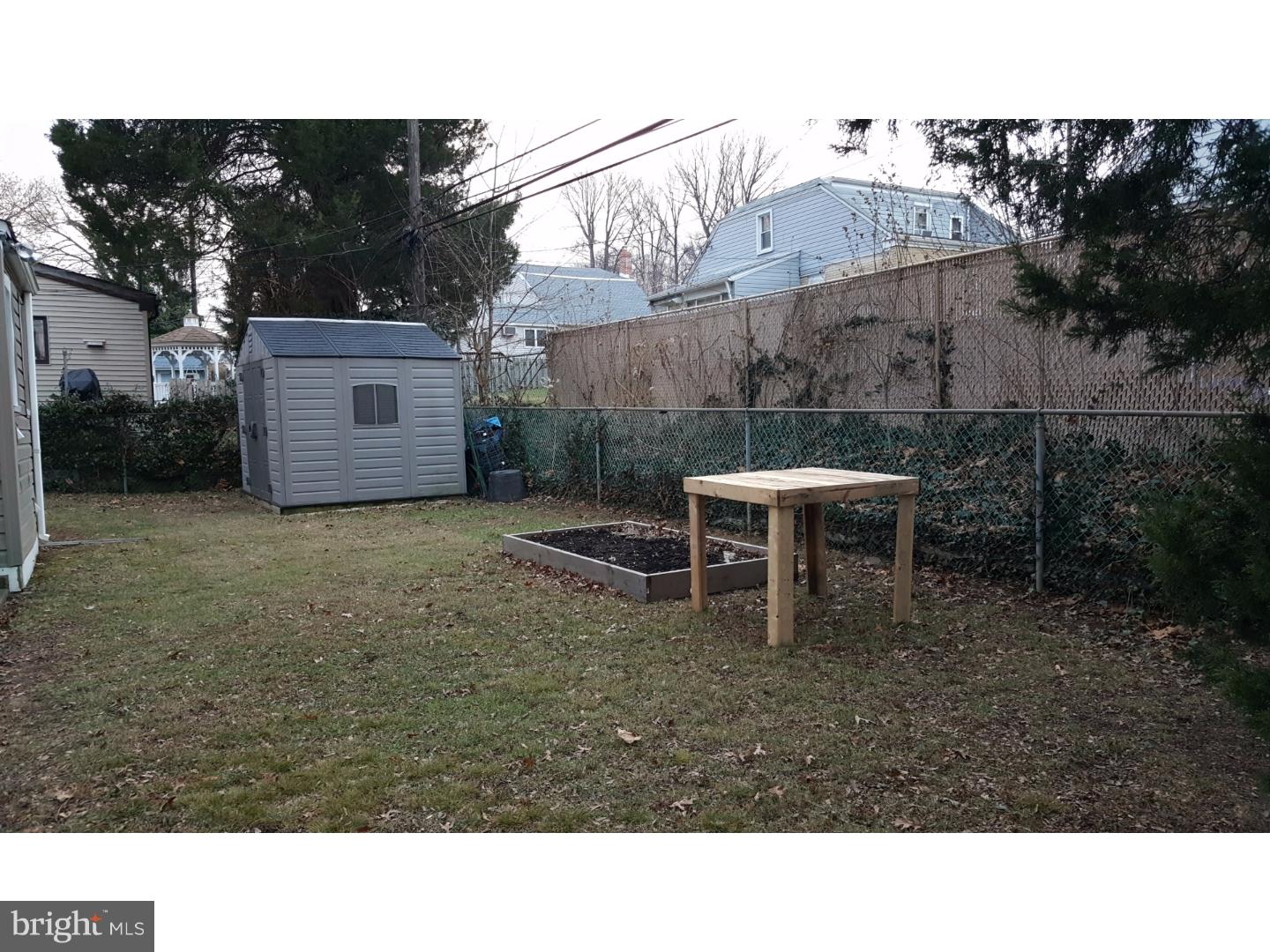 731 Thorndale Road Aldan, PA 19018 - Photo 22 of 25 Back Yard