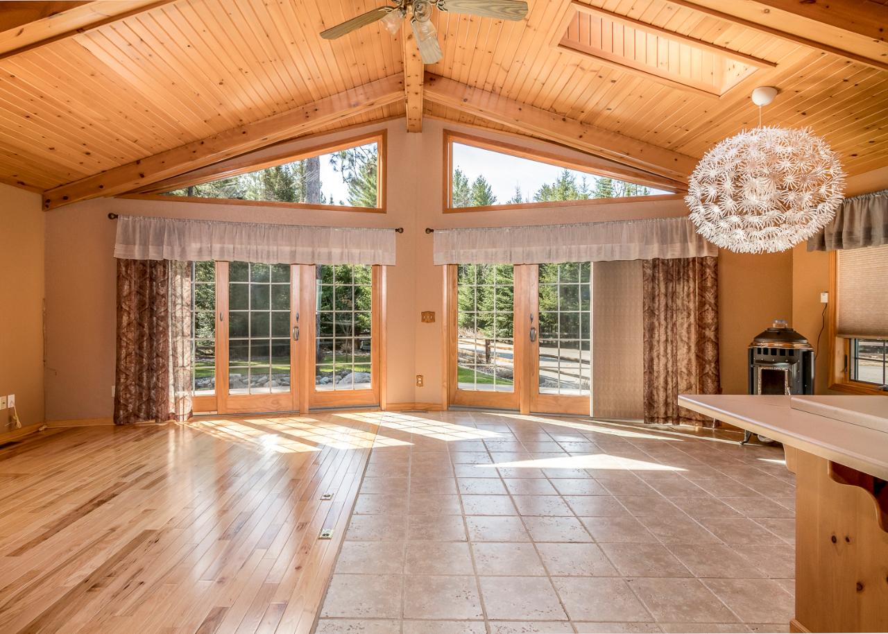 10868 Jewel Road Woodruff, WI 54568 - Photo 4 of 37 Gallery Image 4