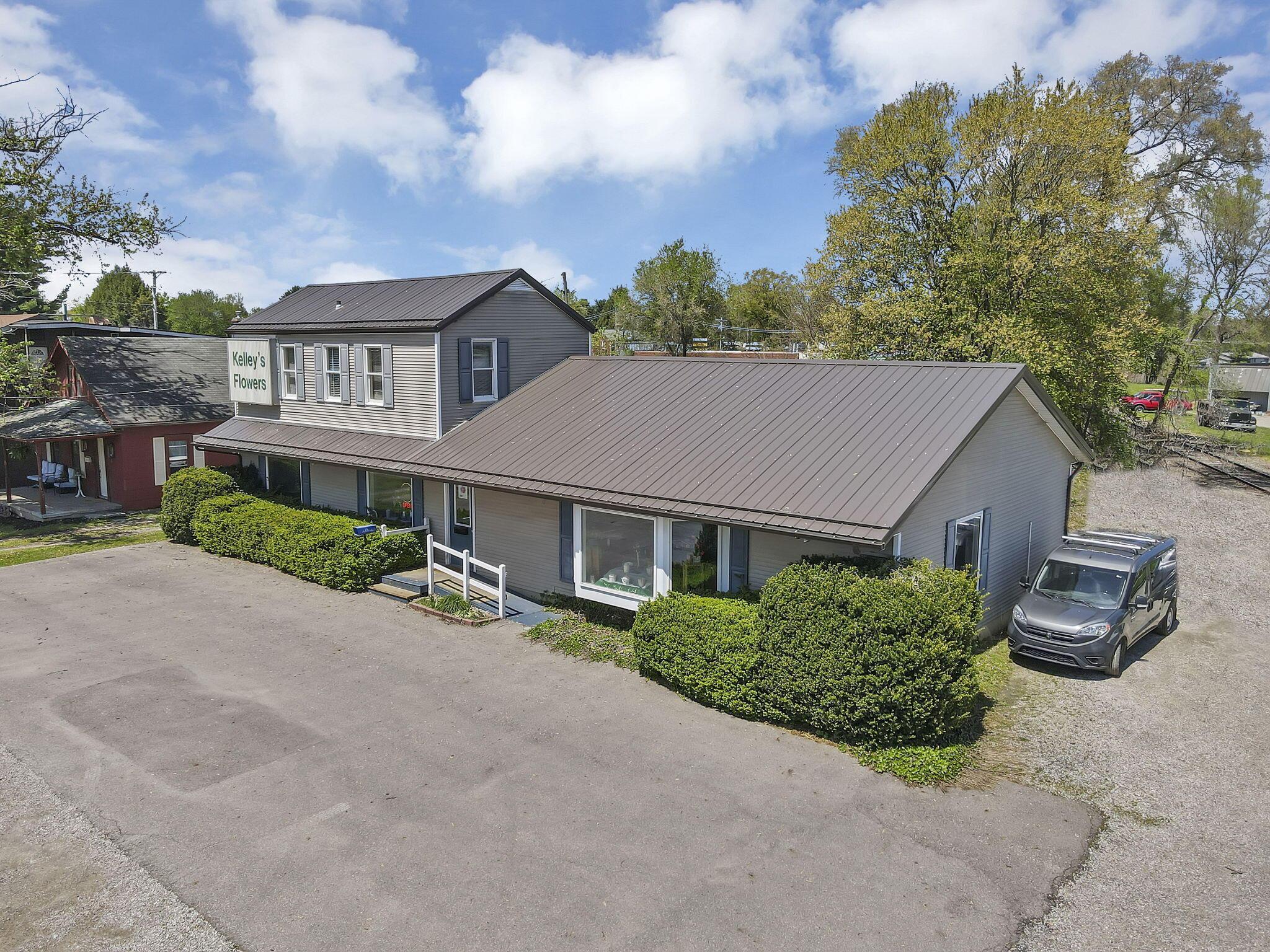 11 Waterworks Road Newark, OH 43055 - Photo 5 of 55 Ample parking around the premises