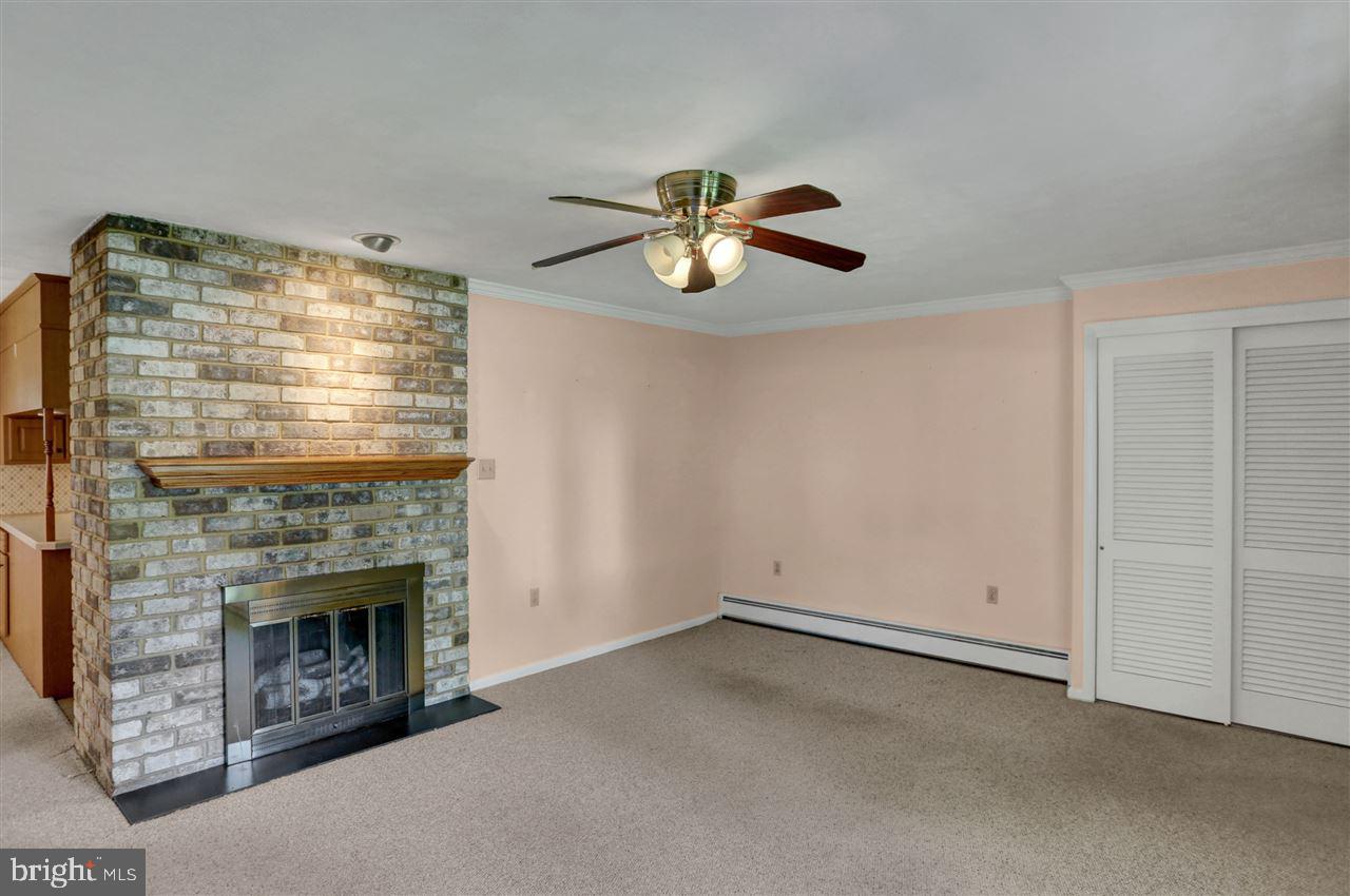 4625 Tarryton Road Harrisburg, PA 17109 - Photo 5 of 23 Gallery Image 5