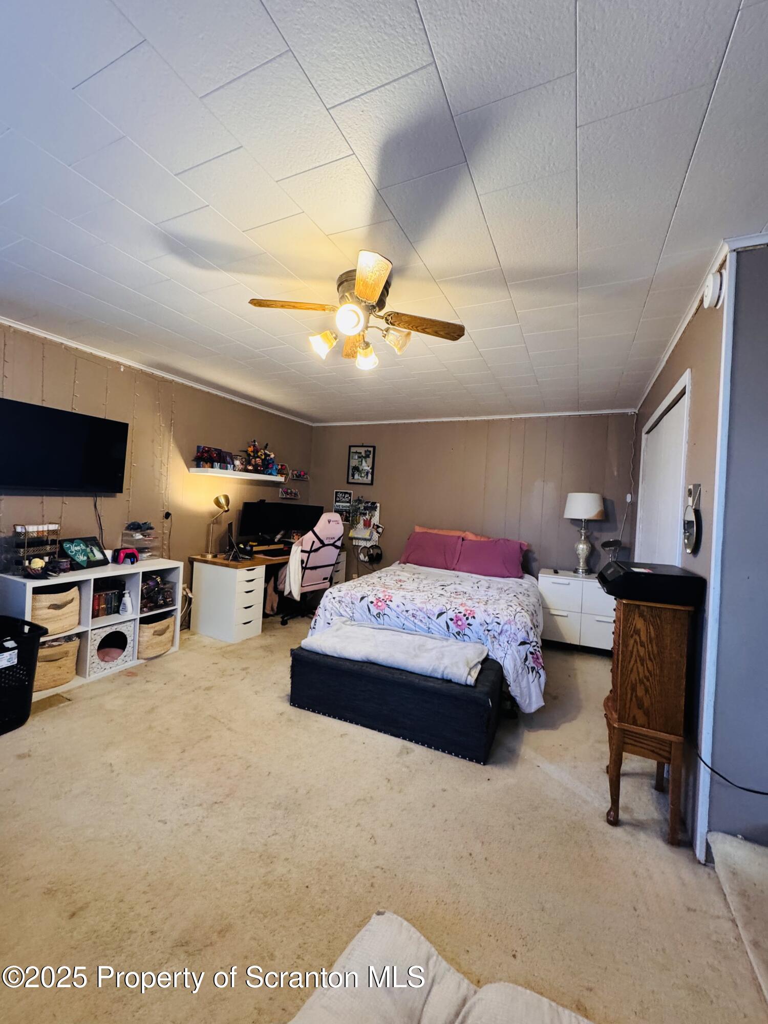 115 Reeves Street Dunmore, PA 18512 - Photo 13 of 18 IMG_7597