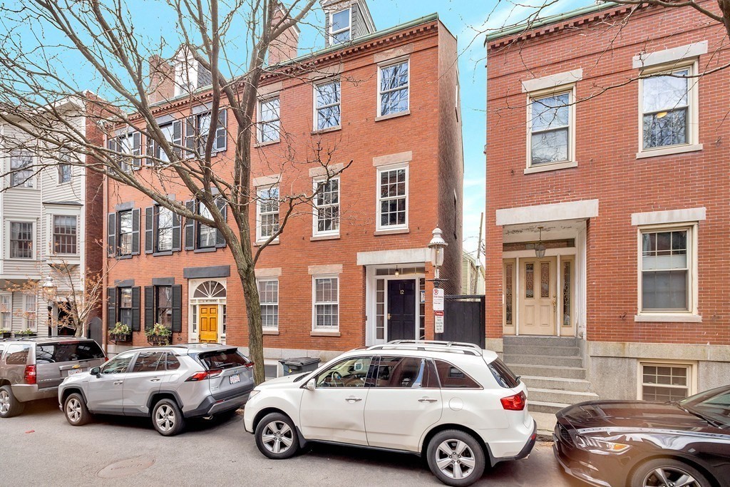 12 Mt Vernon Street, Unit 2 Boston, MA 02129 - Photo 11 of 11