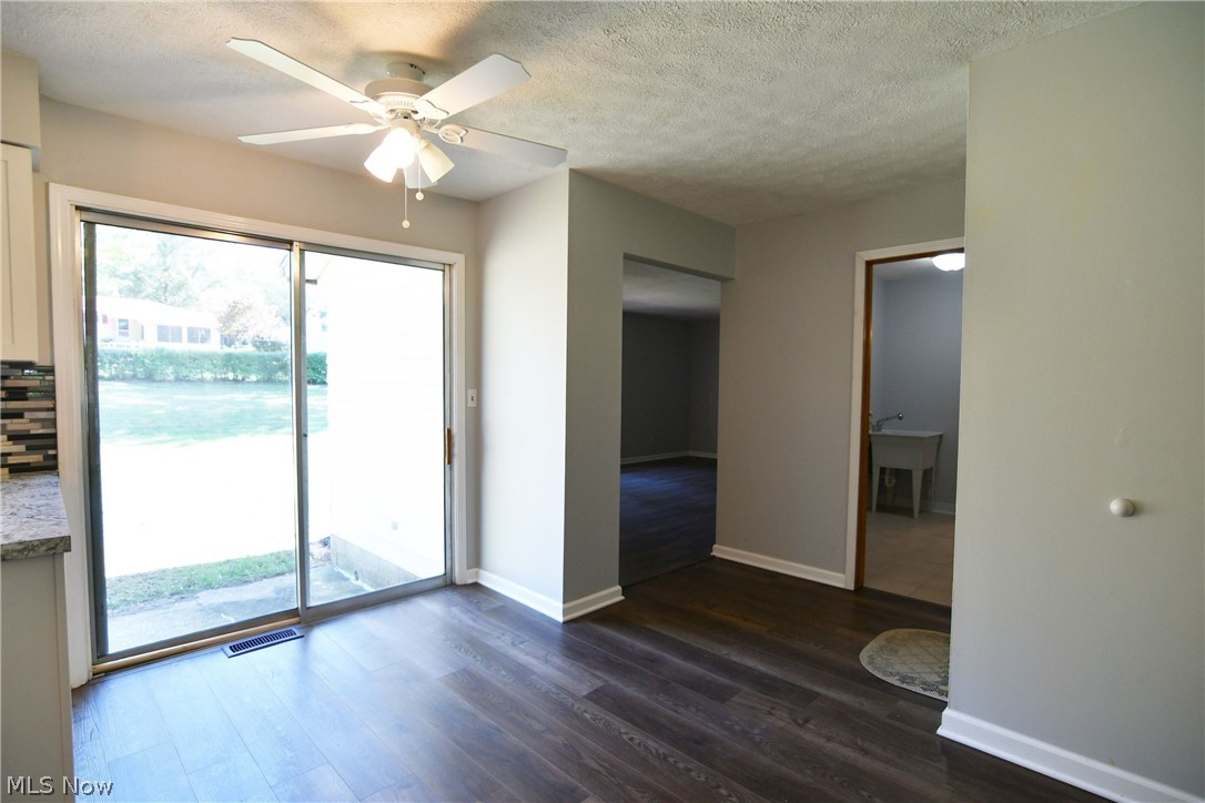 4685 Jupiter Road Uniontown, OH 44685 - Photo 13 of 35 Gallery Image 13