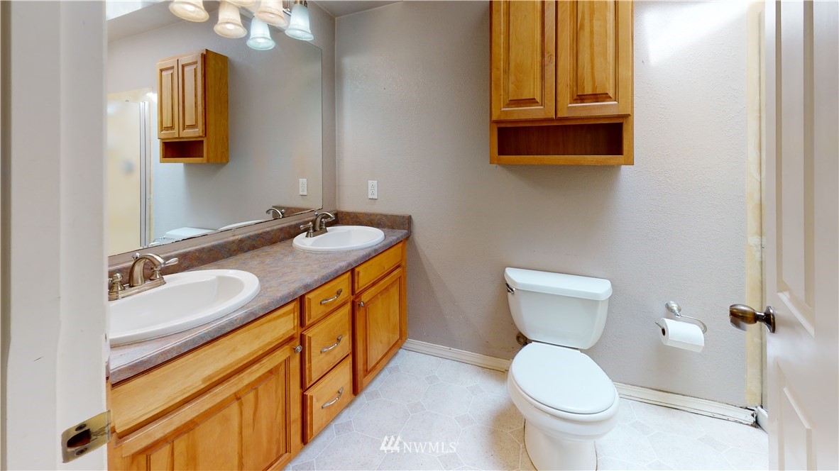 1916 169th Place Southeast Bothell, WA 98012 - Photo 14 of 27 Gallery Image 14