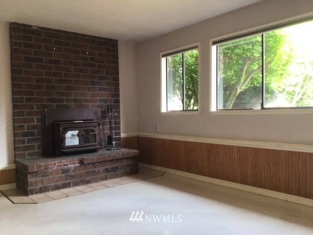 1916 169th Place Southeast Bothell, WA 98012 - Photo 17 of 27 Gallery Image 17