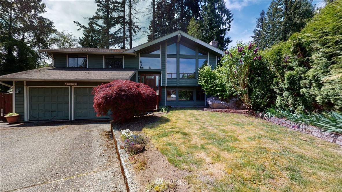 1916 169th Place Southeast Bothell, WA 98012 - Photo 3 of 27 Gallery Image 3