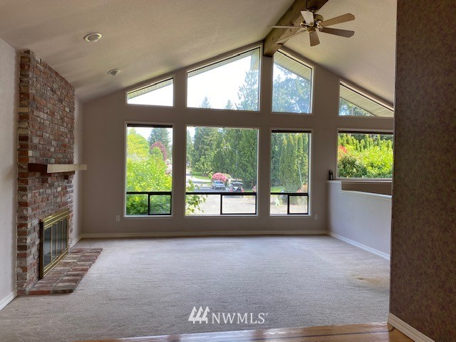 1916 169th Place Southeast Bothell, WA 98012 - Photo 6 of 27 Gallery Image 6