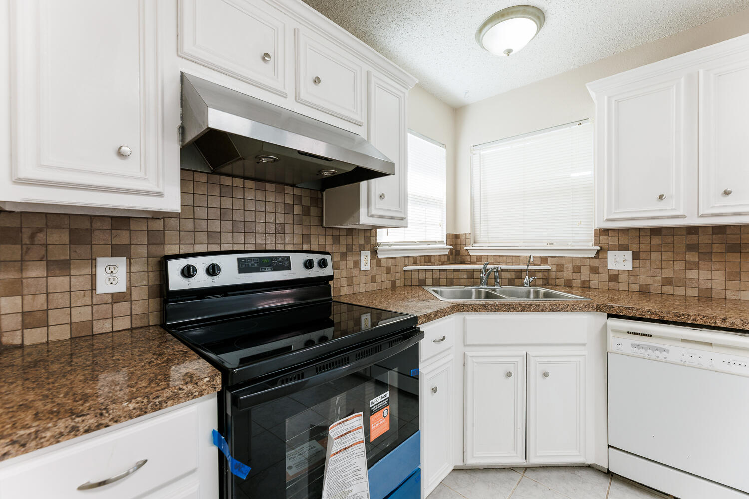 6526 7th Street Lubbock, TX 79416 - Photo 27 of 67 6526 7th-20
