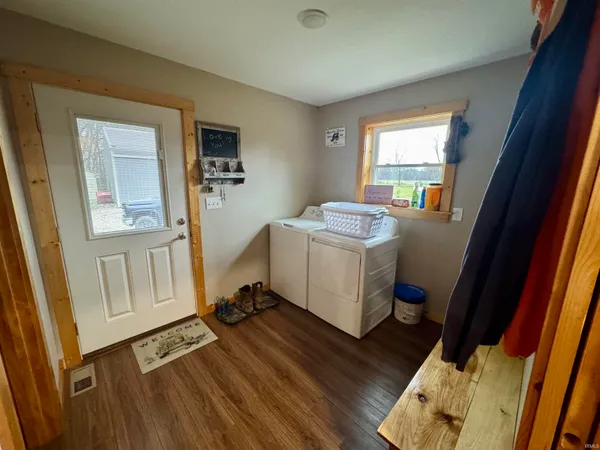 $699,000 | 7400 Selvin Road, Dale, IN 47523