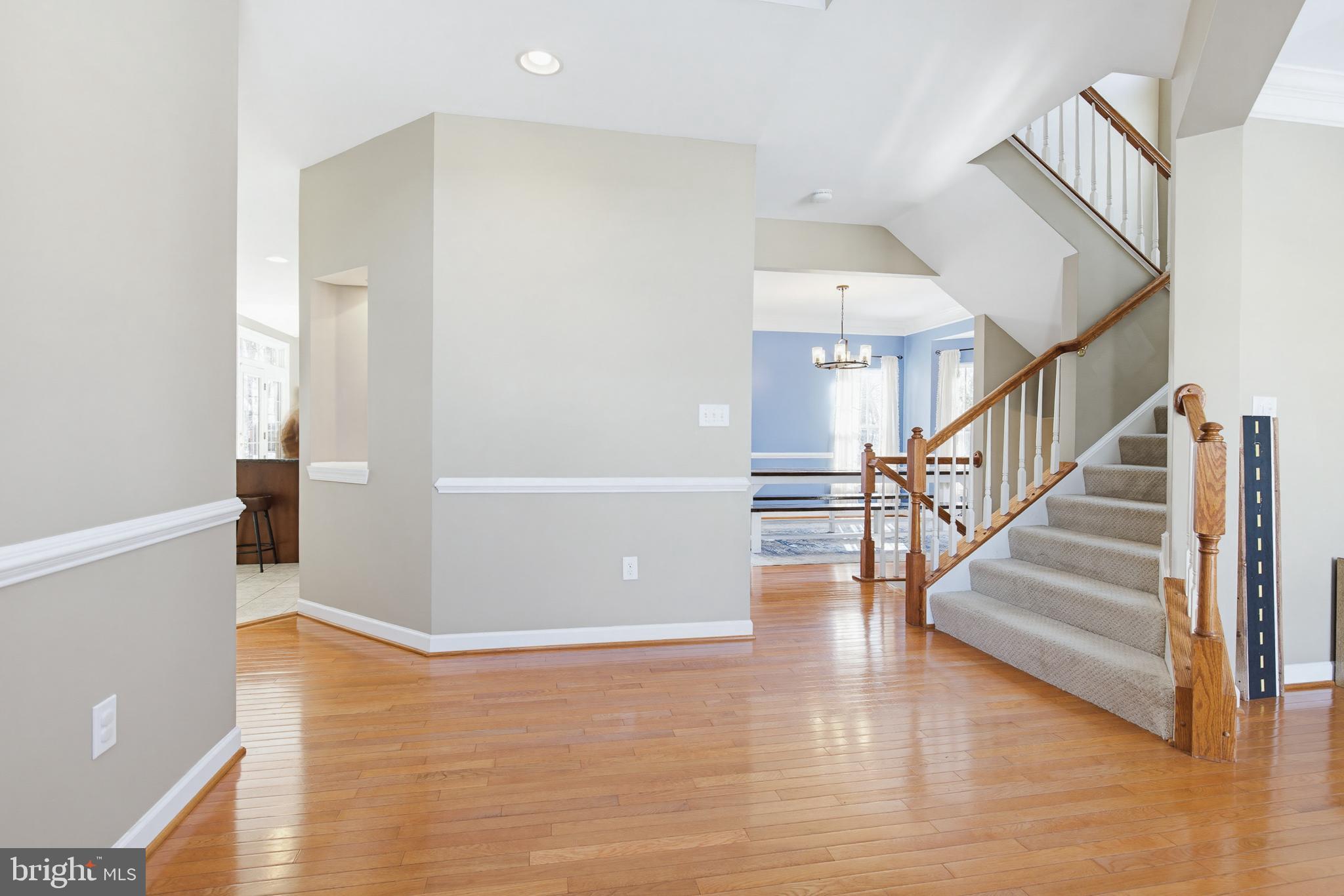 495 Lakeview Drive Spring Grove, PA 17362 - Photo 2 of 29 2-Story Foyer Entrance