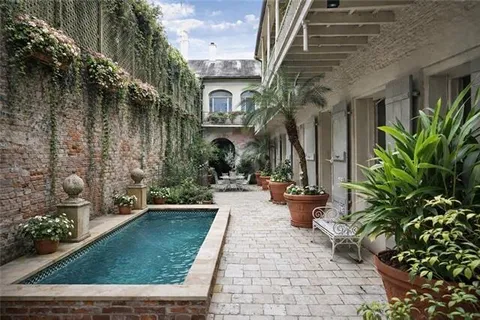 $4,500,000 | 525 St Louis Street, New Orleans, LA 70130