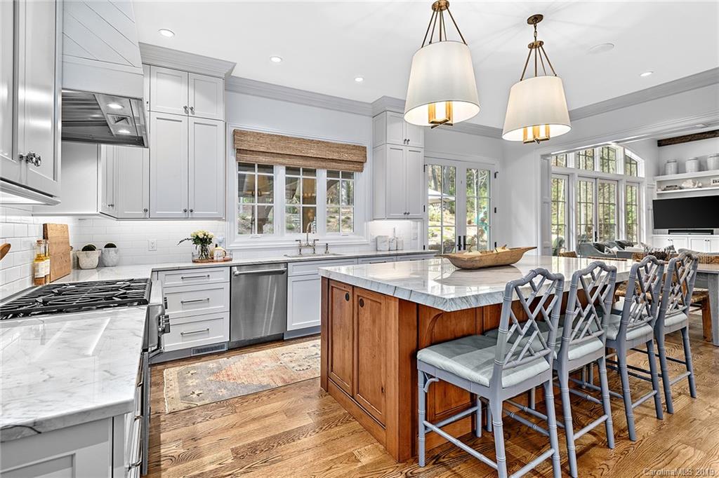 57 Forest Road Asheville, NC 28803 - Photo 8 of 44 Gallery Image 8