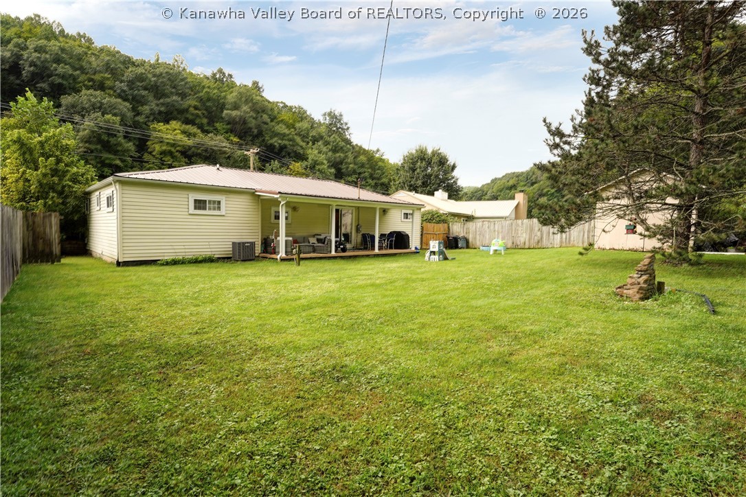 458 Midway Road Alum Creek, WV 25003 - Photo 2 of 22 Gallery Image 2