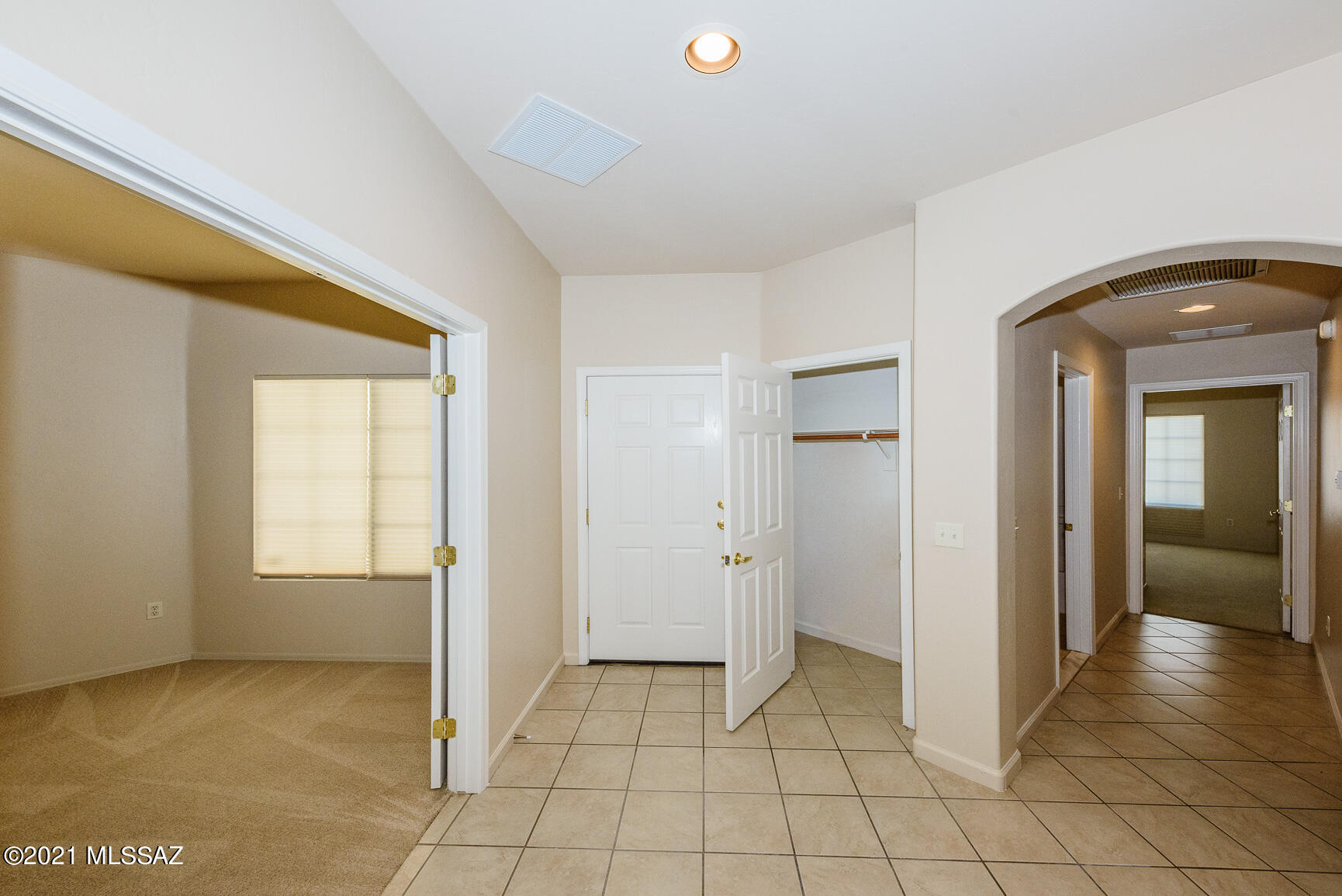 10483 East Rita Ranch Crossing Circle Tucson, AZ 85747 - Photo 10 of 36