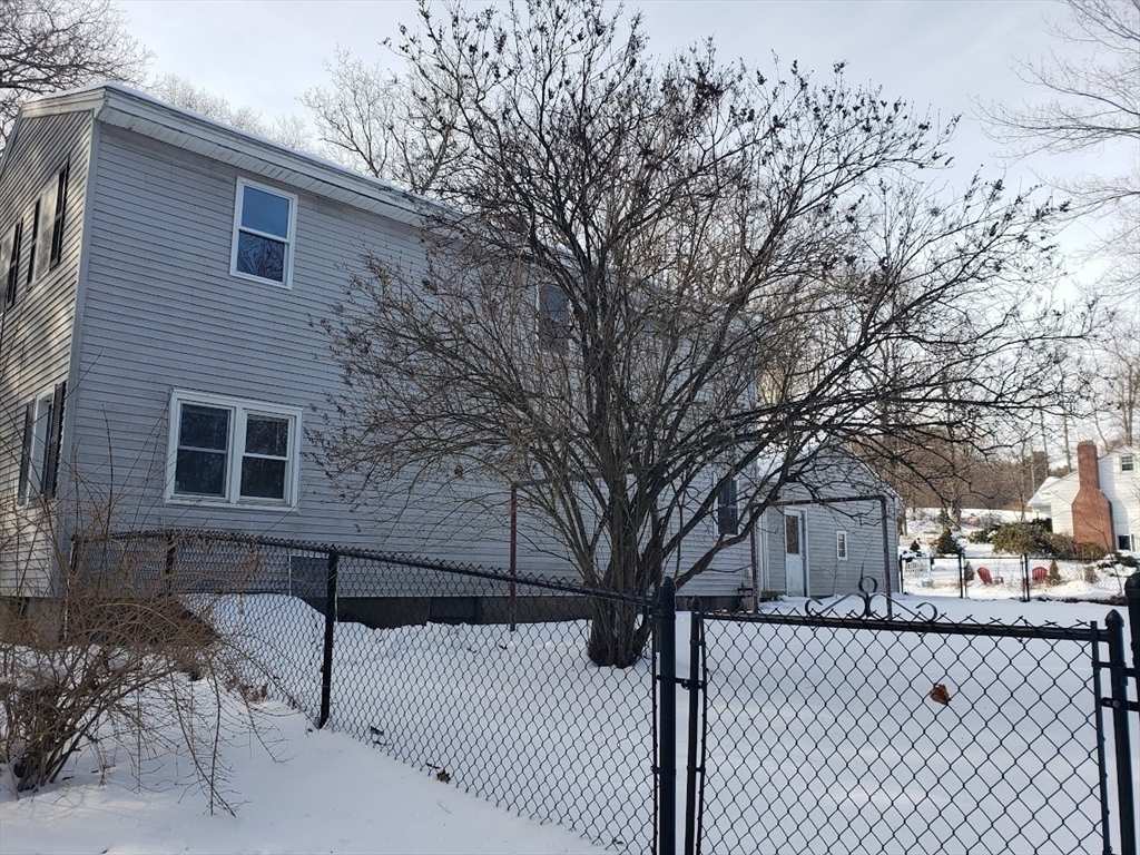 160 Bentley Road Barre, MA 01005 - Photo 2 of 40