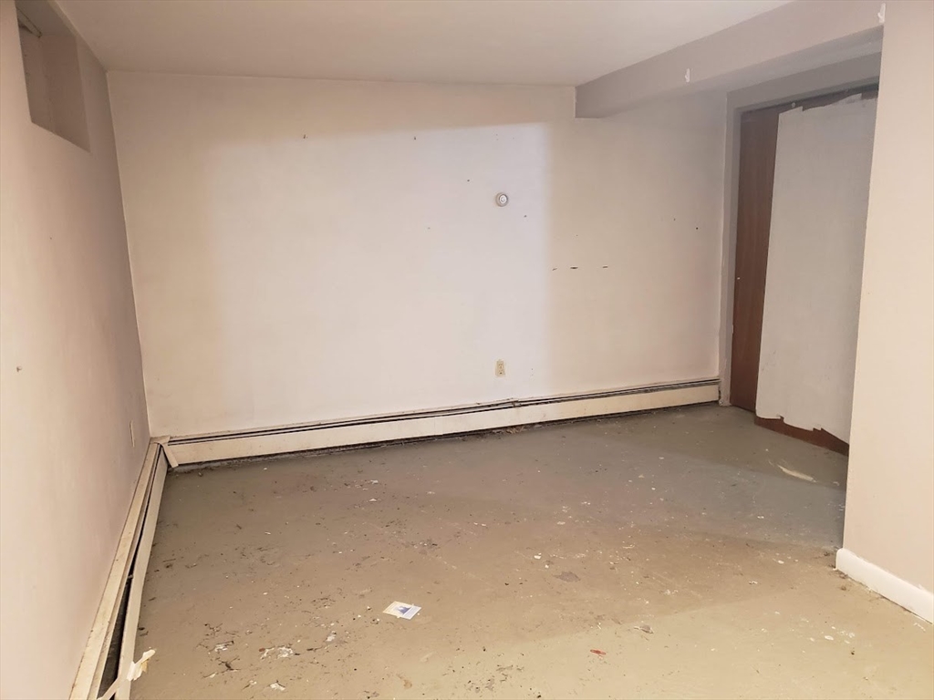 160 Bentley Road Barre, MA 01005 - Photo 33 of 40