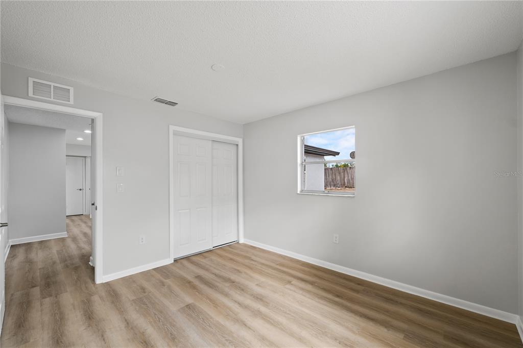 6098 Shannon Avenue Spring Hill, FL 34606 - Photo 11 of 24