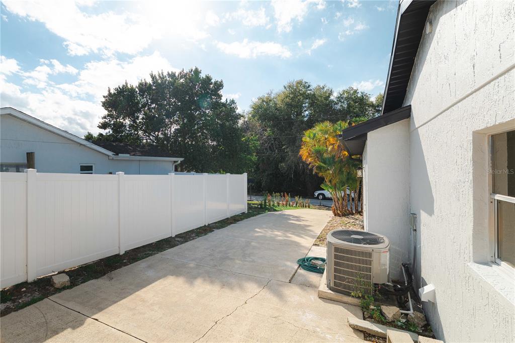 6098 Shannon Avenue Spring Hill, FL 34606 - Photo 19 of 24