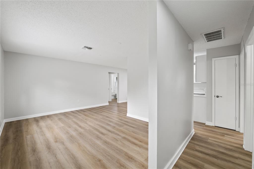 6098 Shannon Avenue Spring Hill, FL 34606 - Photo 2 of 24