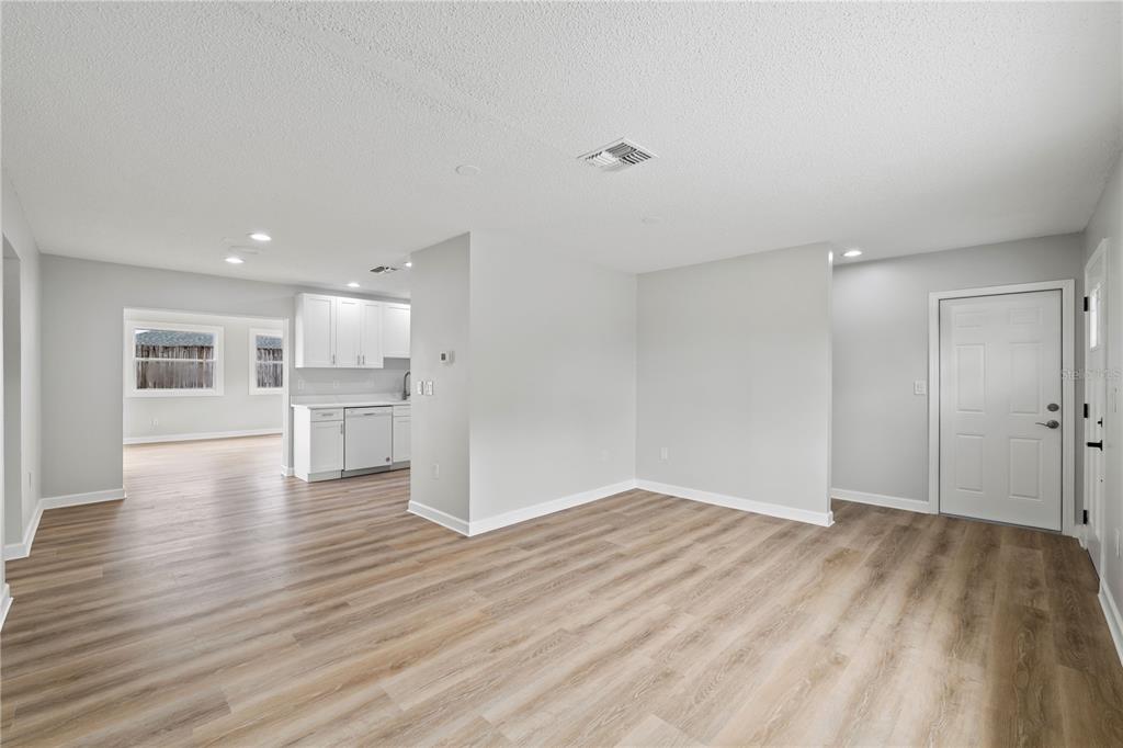 6098 Shannon Avenue Spring Hill, FL 34606 - Photo 3 of 24