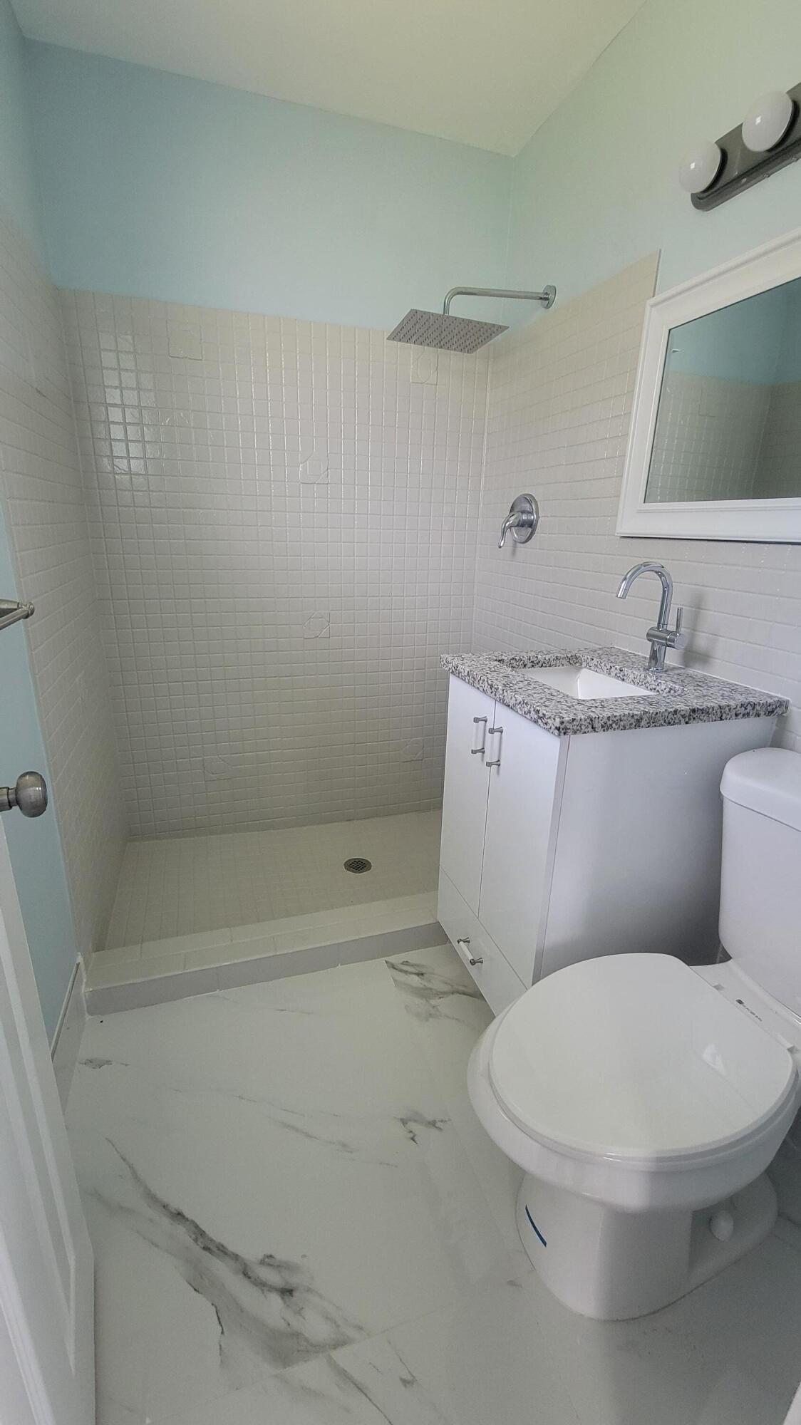 128 Davis Road Palm Springs, FL 33461 - Photo 21 of 28 20231205_112518