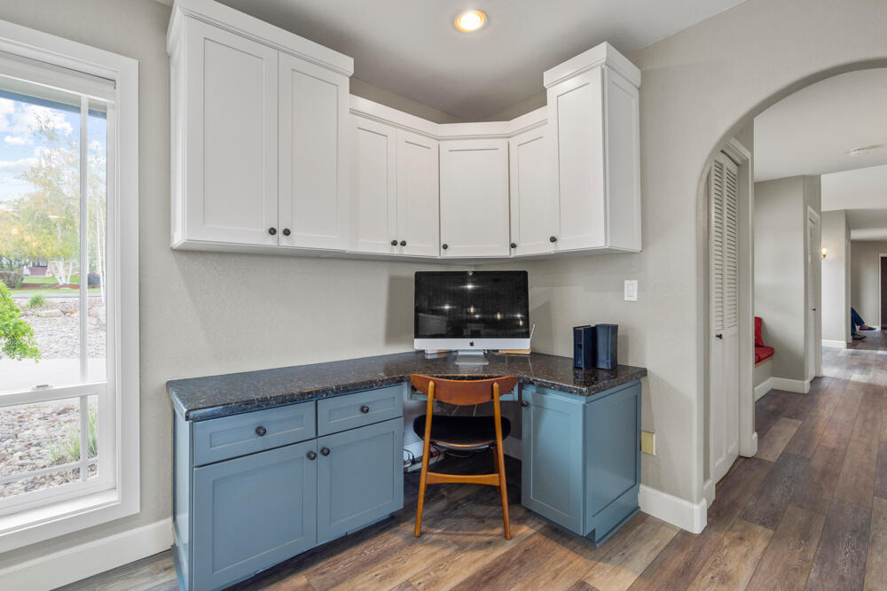 9576 Arant Road Klamath Falls, OR 97603 - Photo 33 of 63 38