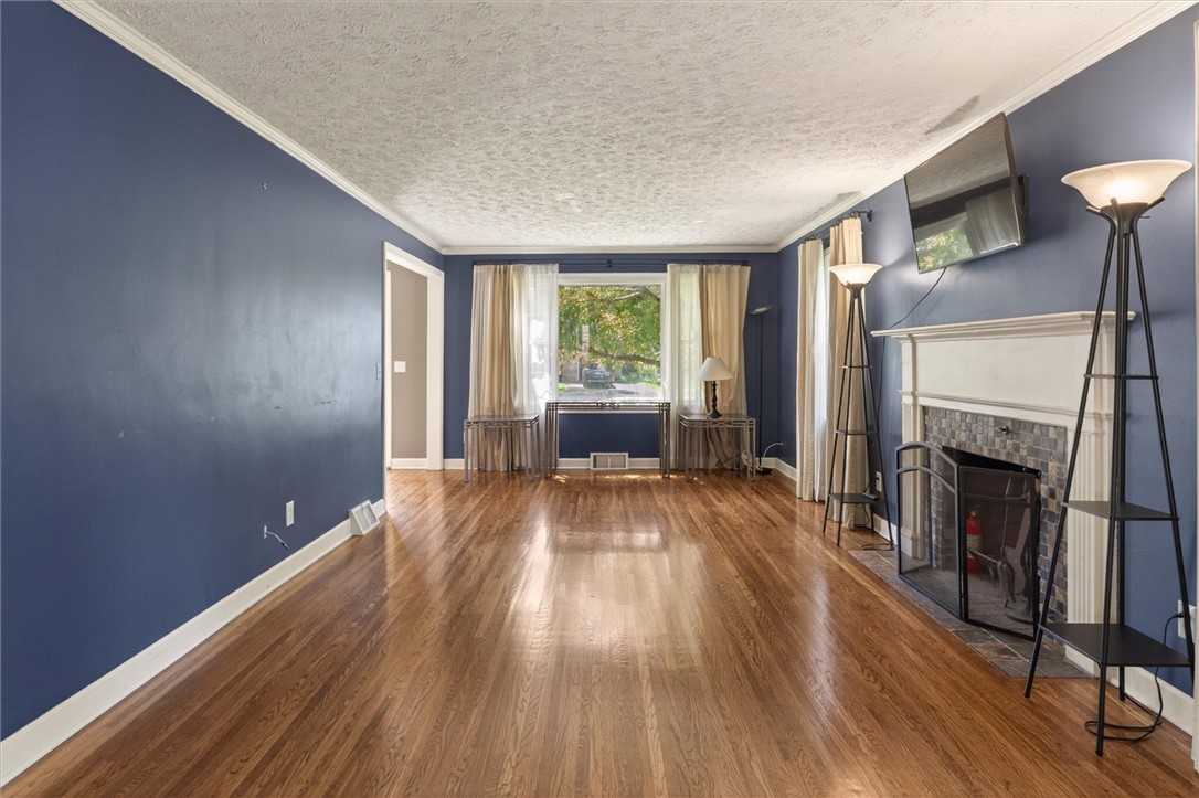 1792 Winton Road North Irondequoit, NY 14609 - Photo 18 of 48