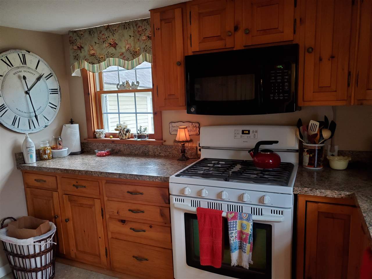 169 Cowdrey Road Weathersfield, VT 05089 - Photo 22 of 31 Gallery Image 22
