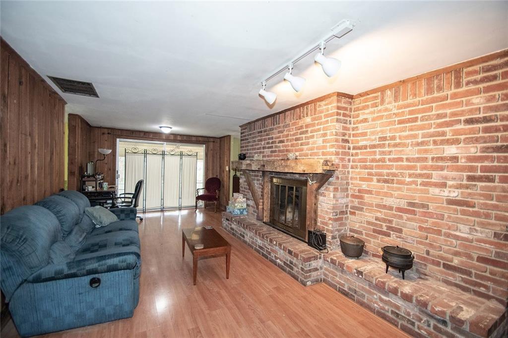 8029 Lieber Road Indianapolis, IN 46260 - Photo 8 of 24 Gallery Image 8