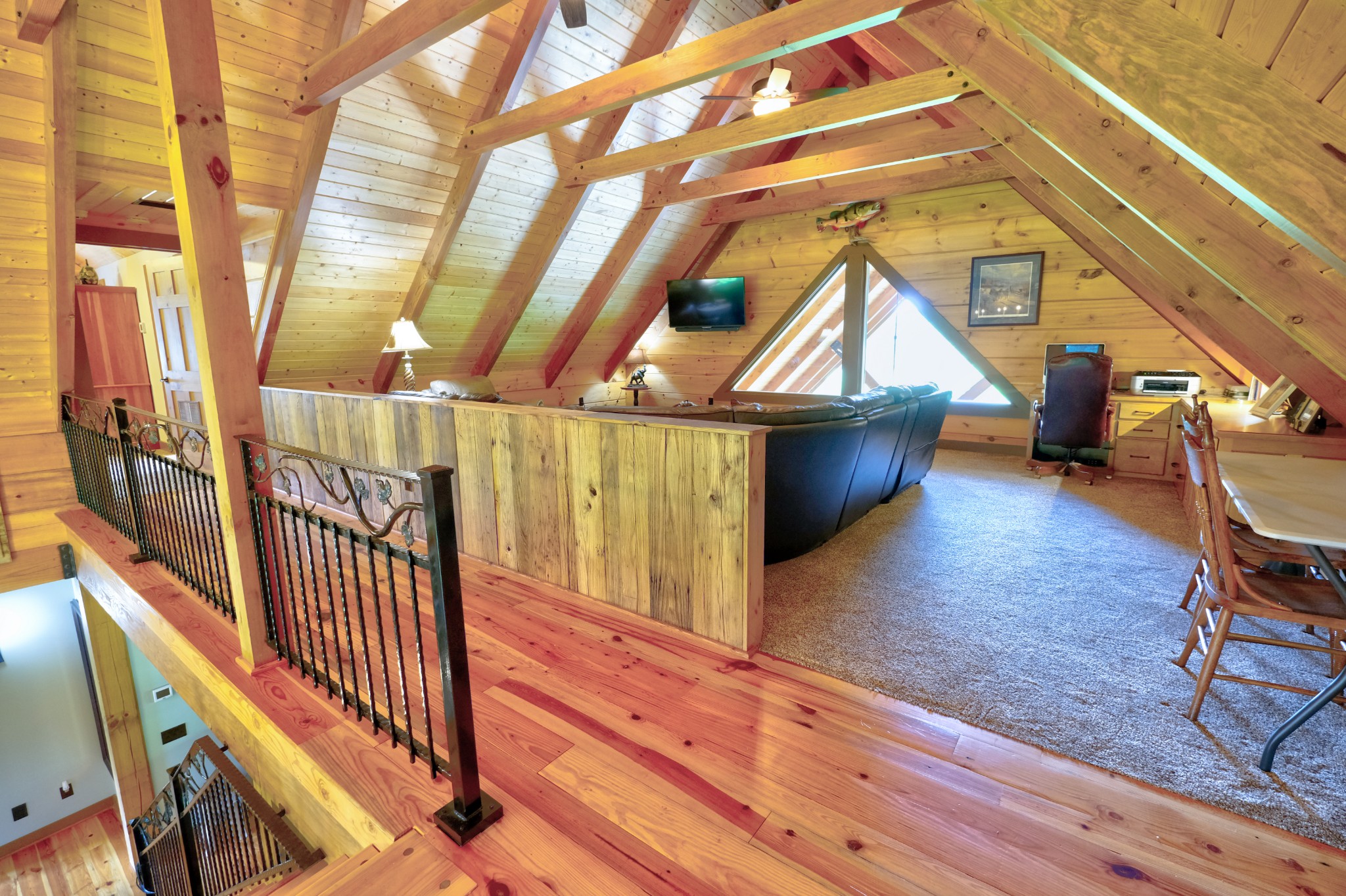 3210 Thompson Road Murfreesboro, TN 37128 - Photo 23 of 42 Upstairs loft looking toward bedroom three.